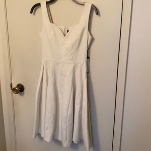 New with tags Obakki cream dress